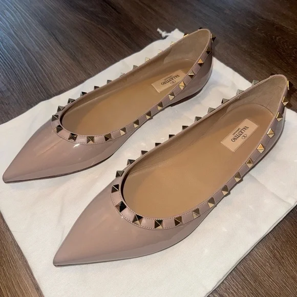 Valentino Garavani Rockstud Patent Leather Ballet Flats - Picture 3 of 4